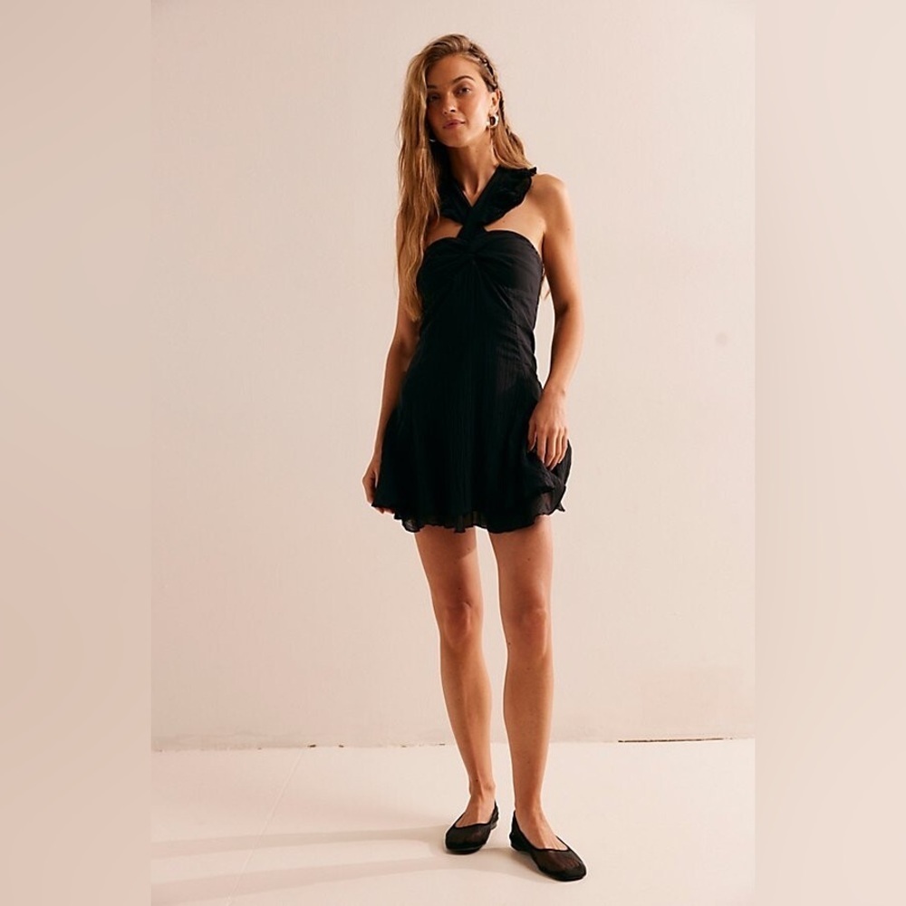 NWOT - Free People For The Flirt Convertible Mini in Black - Size M - Picture 3 of 4